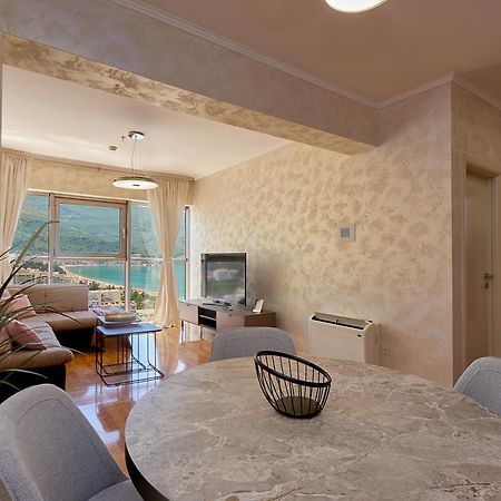 2Montenegro Harmonia Apartments Becici Bagian luar foto