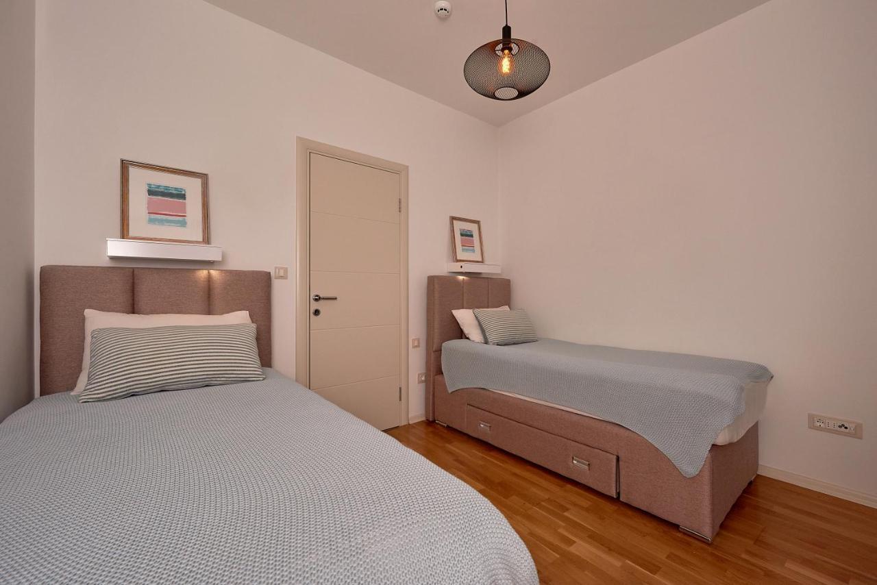 2Montenegro Harmonia Apartments Becici Bagian luar foto
