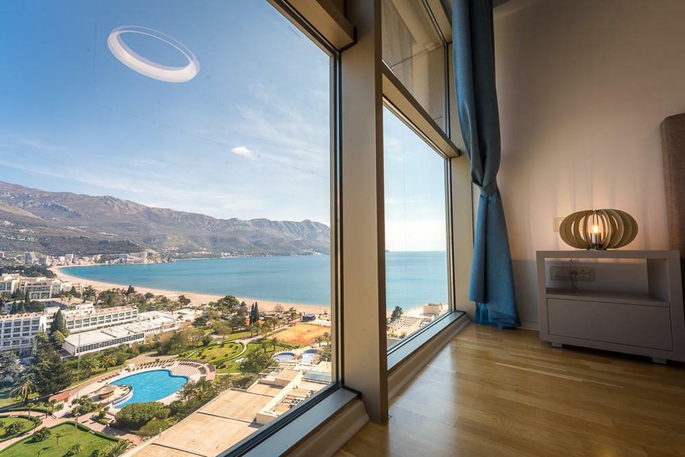2Montenegro Harmonia Apartments Becici Bagian luar foto