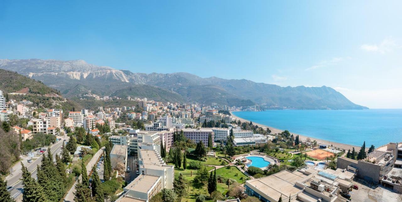2Montenegro Harmonia Apartments Becici Bagian luar foto